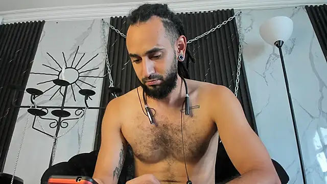 Tatis__ 即時 XXX 聊天