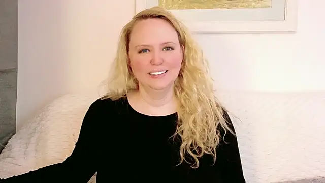 Sarah4youn Live XXX chat