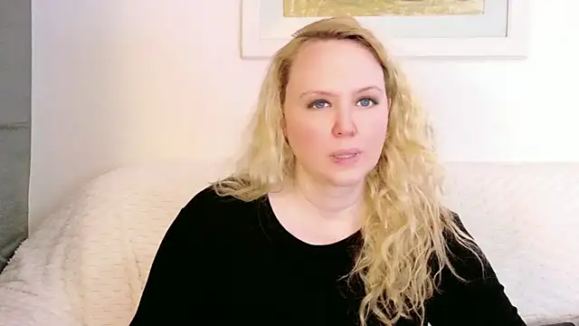 Sarah4you Chat XXX live