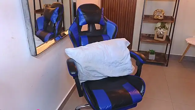 Chat XXX en directo de Kenya--Buhle