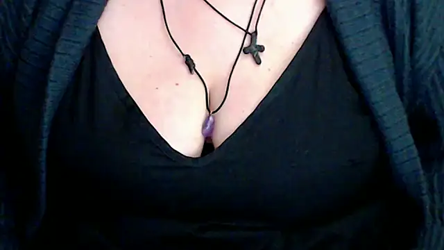 XXX chat uživo modela mayasmith