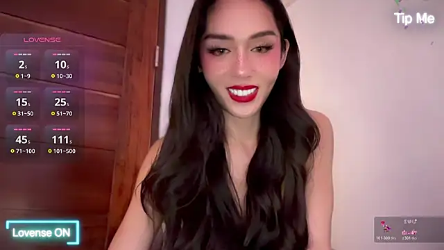 UrdreamTSgirl 现场XXX聊天