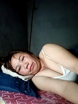 alycen's Live XXX Chat