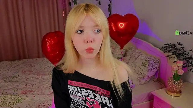 Rochelle_kitty Webcamshow