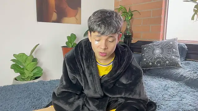 Andy_Belier23 Live XXX-Chat