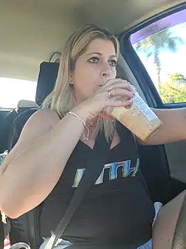 NikkiBlisss' Webcam Show