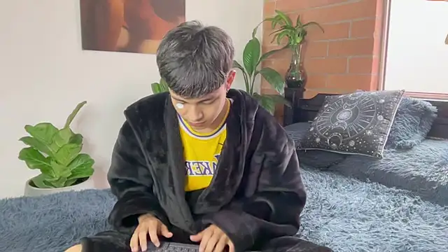 Andy_Belier23 élő XXX-chatje