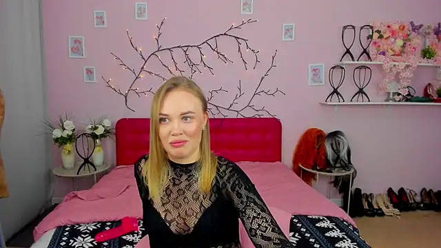 AnnaWillowX – Kamerová šou