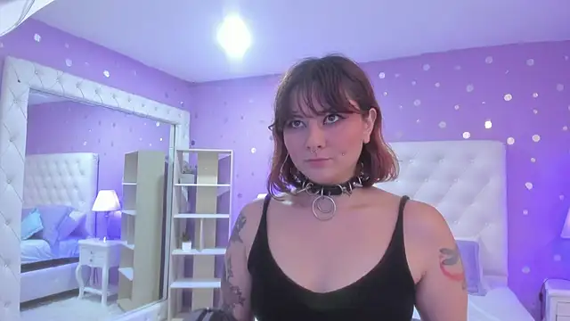 Goldentemptation_ – Naživo XXX chat