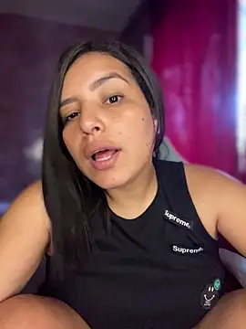 SaraChanneln Live XXX chat