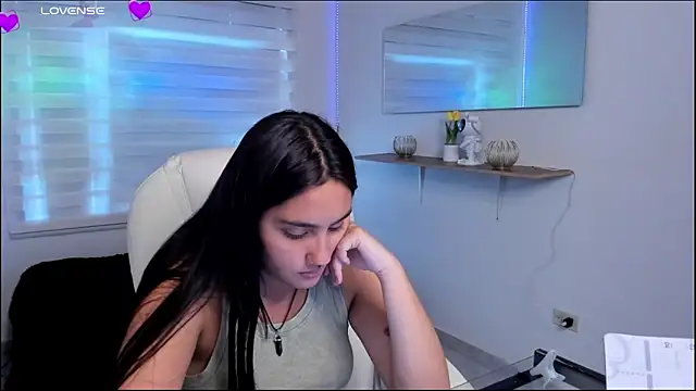 Caroline_rodriguez9 live XXX chat