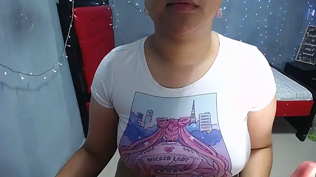 Sweettei: απευθείας συνομιλία ΧΧΧ