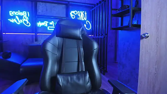 Chat +18 de Valeriabigass ao vivo