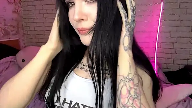 Živý XXX chat ExiePecue