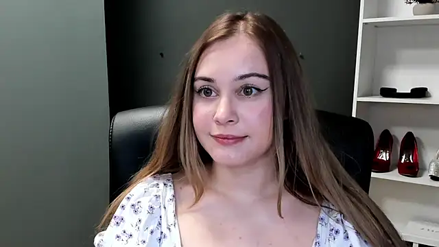 kitty_valeria 现场XXX聊天