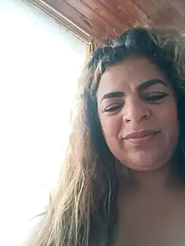 Chat +18 de Mia-Glow ao vivo