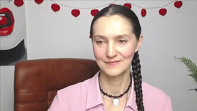 TayaFinch 现场XXX聊天