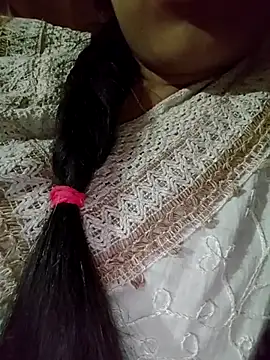 XXX chat uživo modela Hey_ishu