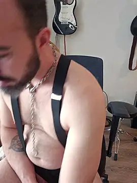 Pokazy przed kamerką – MaskedMajor