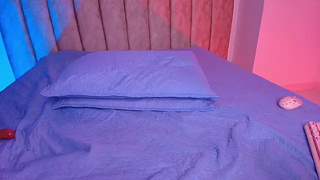 agath_69 Adlı Modelin Canlı XXX Sohbeti