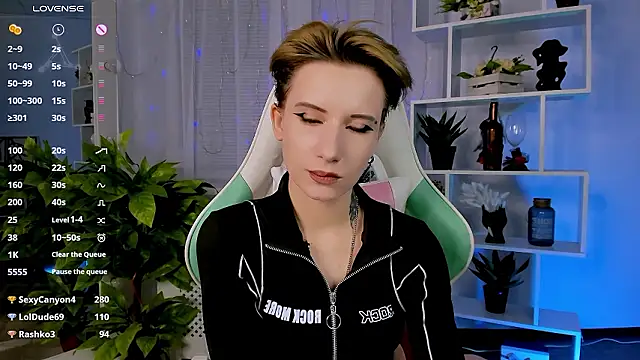 _Rein_ramm Adlı Modelin Canlı XXX Sohbeti