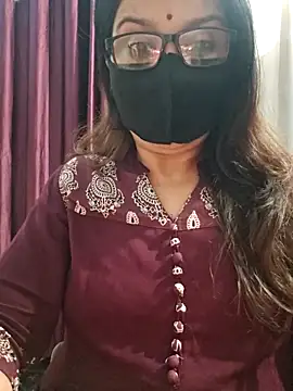 Chat XXX en directo de Aishwaryaa_69