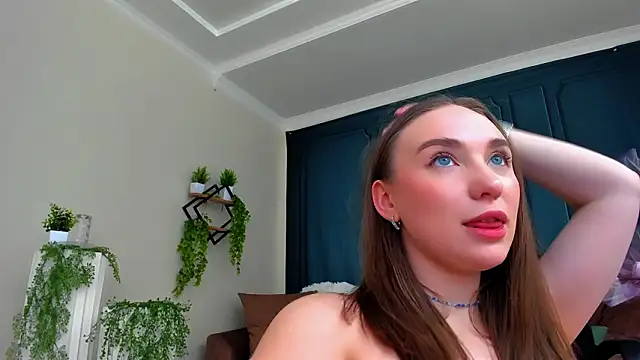 XXX chat uživo modela TrueReincarnation