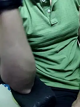 chocolate_alone's Webcam Show