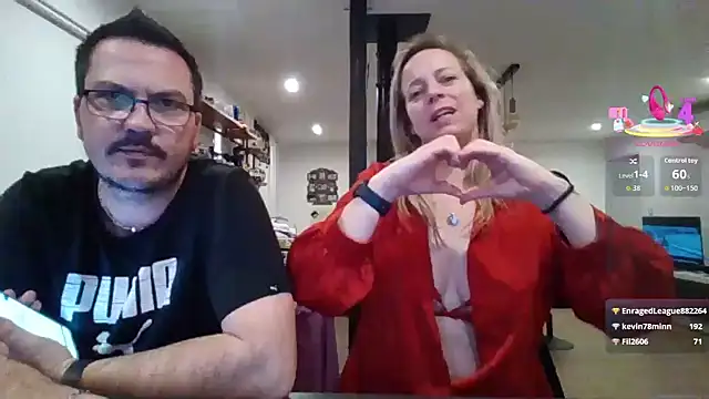 Miss-Chupagirly: онлайн-секс-чат