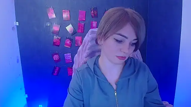 XXX chat uživo modela CuttieEmma