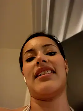 Chatroom XXX en direct de Risky_Workouts