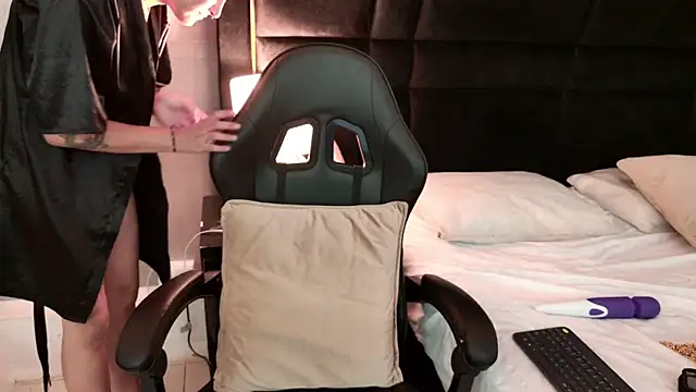 EllaEvanz Live XXX-chat