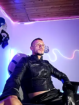 Chat +18 de sebastian_horny ao vivo