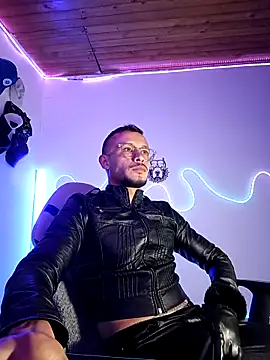 sebastian_hornyのライブXXXチャット