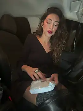 Amani_thewolf Webcam Show