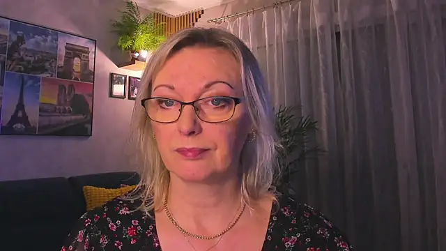 vanessa_chat – Kamerová šou