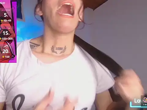 Scarlett_crastrawberry live XXX chat