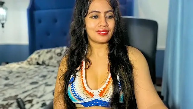 Chat +18 de FannyXhot ao vivo