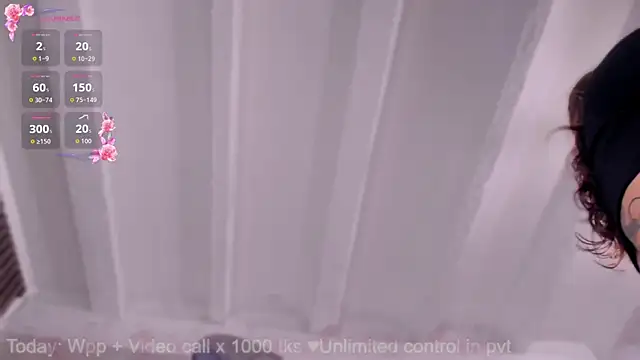 Živý XXX chat miia_stonne