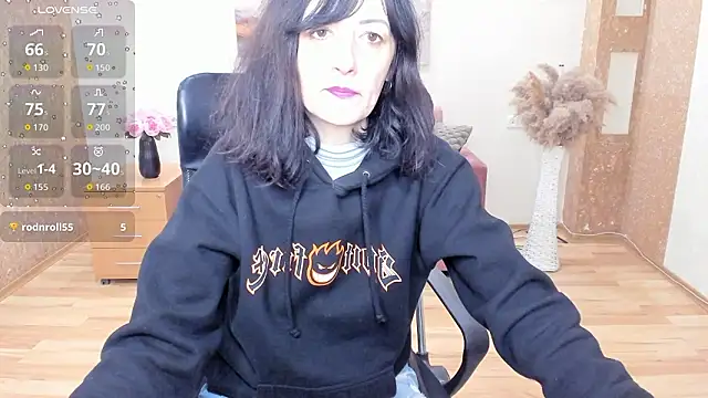 Dana_Haliti: онлайн-секс-чат