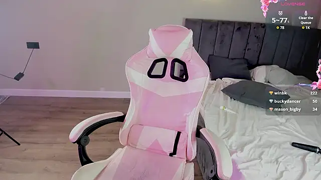 XXX chat uživo modela mina_asian