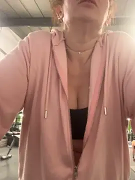 Chat +18 de RubyyRosee ao vivo