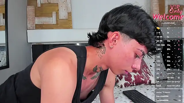 Chat +18 de AmberAdams_ ao vivo