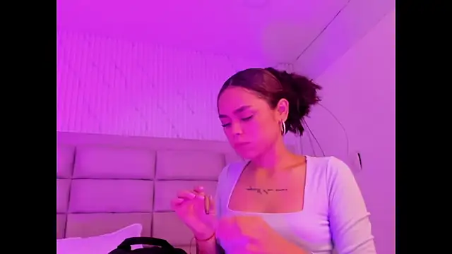 CarolineFyre Webcam show