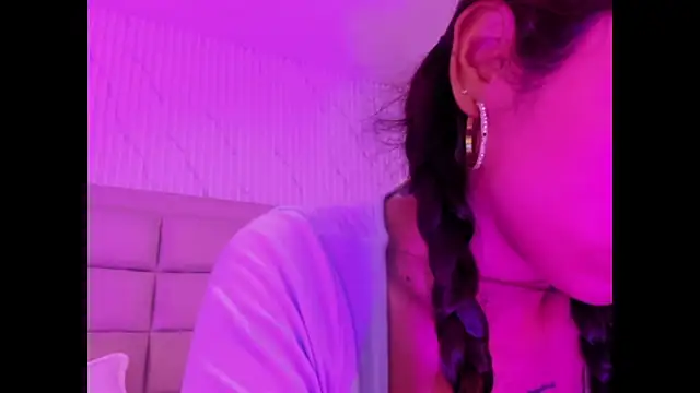 CarolineFyre Live XXX-Chat