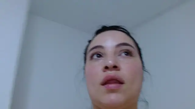 isabel_24_gil Chat XXX in diretta