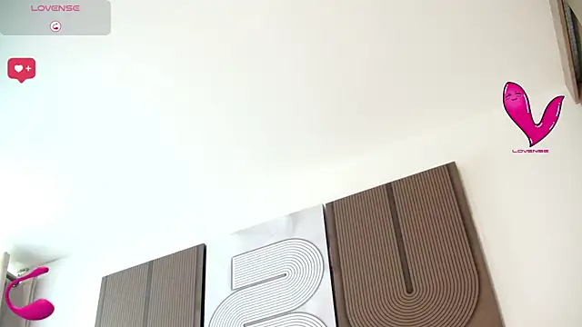 aidaadams Adlı Modelin Canlı XXX Sohbeti