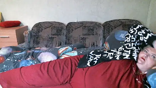 Lana555 Adlı Modelin Canlı XXX Sohbeti