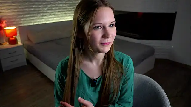 KourtneyRevira Adlı Modelin Canlı XXX Sohbeti