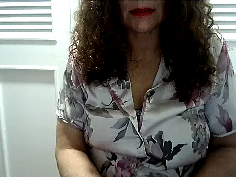 linka06 Adlı Modelin Canlı XXX Sohbeti